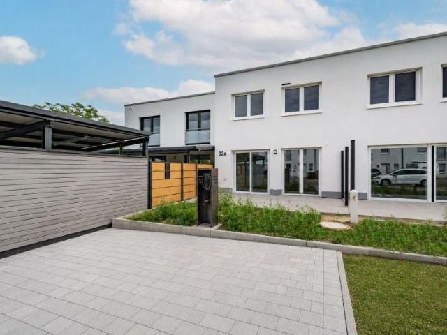 Erstbezug Doppelhaushälfte in Bad Krozingen Am Kurpark zu vermieten