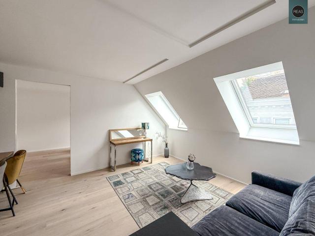 Erstbezug: Dachgeschoss Apartment klimatisiert inkl. Einbauküche und hochwertiger Ausstattung im Trendbezirk Ottakring!