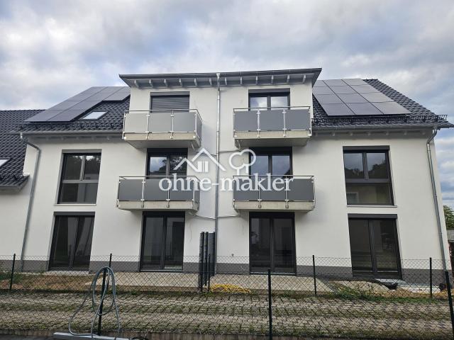 Erstbezug DG Wohnung im neuen 8 Familienhaus nach KFW 40 Standard