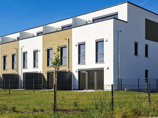 ERSTBEZUG* Effizienzhaus 40 Plus in sehr schöner Lage
