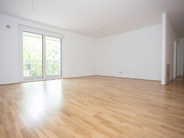 Apartment for sale in 2722 - Terrasse, Parkplatz