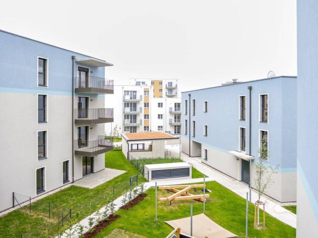 ERSTBEZUG ein viertel grün in Wr. Neustadt traumhafte 3 Zimmerwohnung mit Freifläche