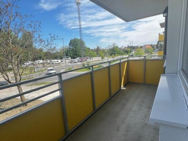 ERSTBEZUG „ein viertel grün“ Moderne 3 Zimmer Wohnung mit Balkon, Kellerabteil und Tiefgaragenstellplatz