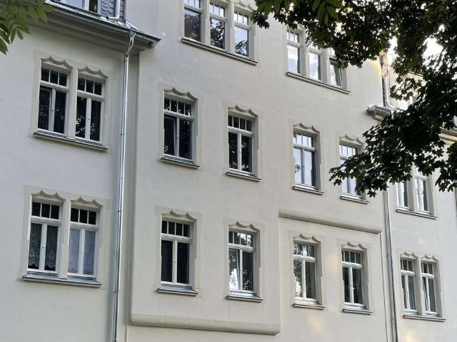 Erstbezug einer 3 Zi Wohnung mit Balkon in Bischofswerda mit Blick in den Schillerpark