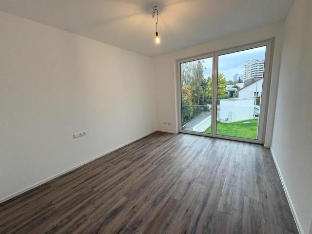 Erstbezug einer hochwertigen 3 Zimmerwohnung mit großer Dachterrasse in Laupheim