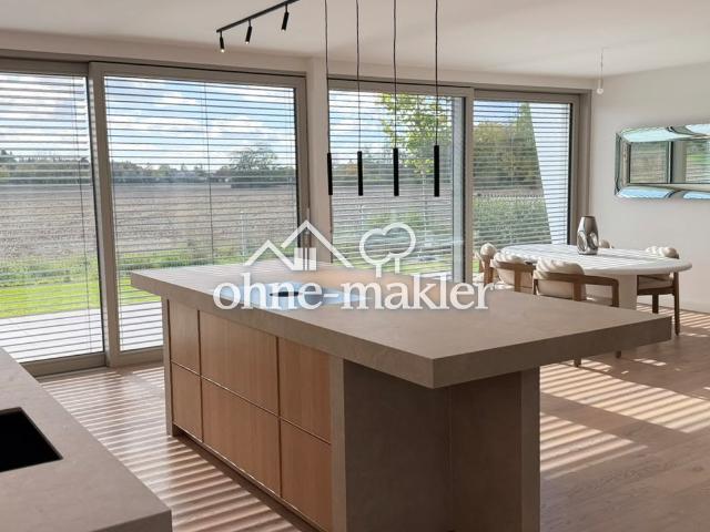 Erstbezug Einfamilienhaus mit unverbautem Blick und möglicher Einliegerwohnung