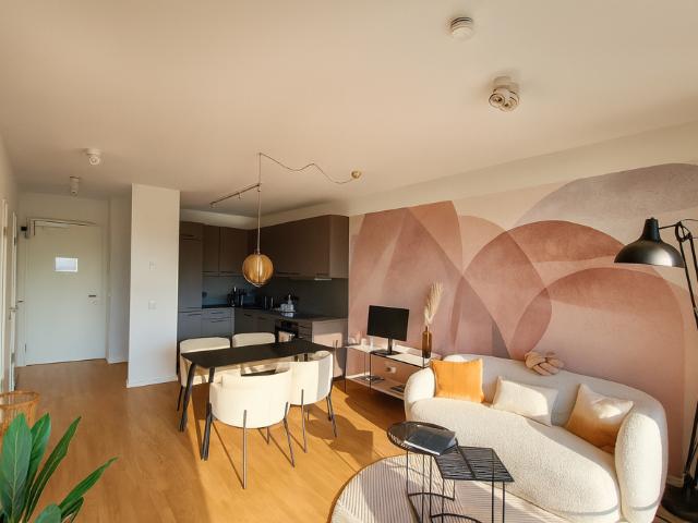 Erstbezug: 3 Zimmer Neubauwohnung mit Balkon nahe Volkspark Friedrichshain