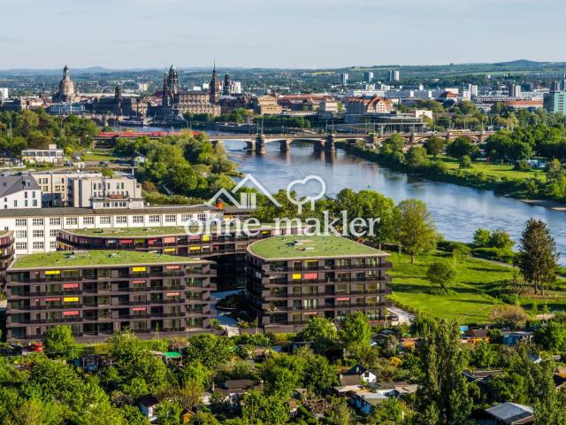 Erstbezug: Exklusive, sonnige 2 Zimmer Wohnung mit Balkon mit Elbblick in Bestlage im Marina Garden!
