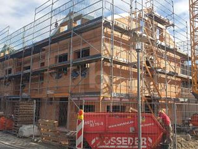 ERSTBEZUG EXKLUSIVER NEUBAU IN BELIEBTER LAGE 1/4