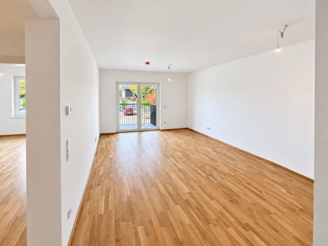 Erstbezug für Singles und Paare mit Balkon und bester Ausstattung