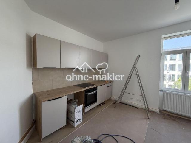Erstbezug* Kernsanierte 3 Zimmer Altbau Wohnung mitten im Nordend mit EBK und Skylineblick