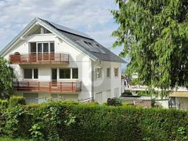 ERSTBEZUG: HELL, MODERN & MIT BALKON