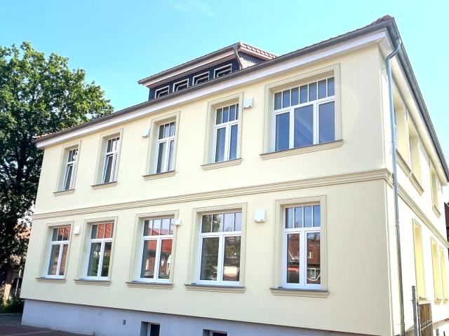 Erstbezug Helle 3 Zimmer Wohnung in Bestlage WG geeignet