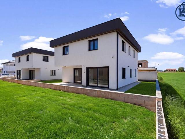 Neubau Einfamilienhaus in Unterbrunn – Smart Living mit Garten, nahe Wien
