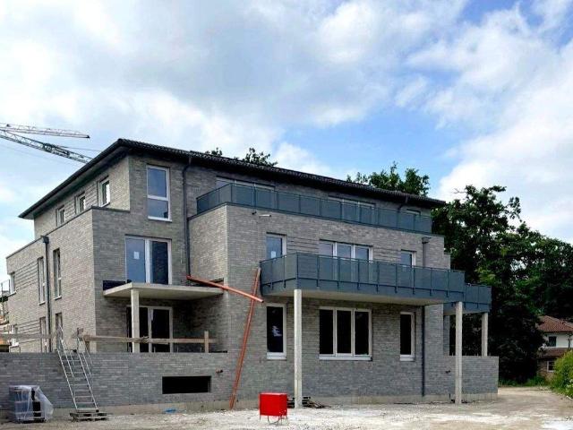 Erstbezug im FrÃ¼hjahr 2027: 4 Zi. Wohnung, 95mÂ², BÃ¼rgervilla in Lingen Laxten, EBK, Tiefgarage, Aufzug, Save the Energy A