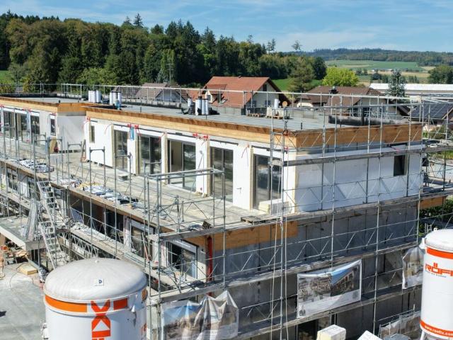 Erstbezug im November 2026: 4.5 Zi Penthouse mit 79 m² Sonnenterrasse