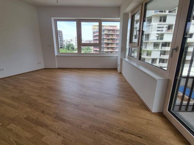 Erstbezug im Village, 2 Zimmer mit Balkon zur Miete im 4.Stock