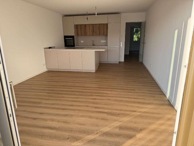 Erstbezug im York Quartier – hochwertige 3 Zimmer Wohnung mit Miele Küche, Balkon, PV und Stellplatz