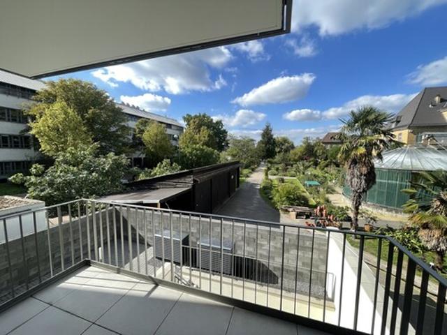 Erstbezug in Poppelsdorf Modernes 1 Zimmer Apartment mit großem Balkon und Uni Campus Blick
