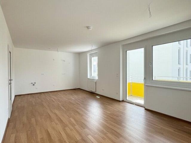 ERSTBEZUG in Wiener Neustadt „ein viertel grün“ schöne 3 Zimmer Wohnung mit Balkon