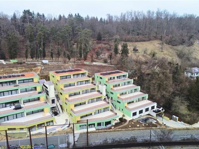Erstbezug in Umiken Brugg AG Terrassenhaus mit Resort Feeling