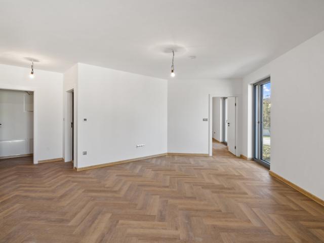 ERSTBEZUG inkl Stellplatz II Leben im Weinviertel II 2 Zimmer Wohnung mit rund 26m2 Terrasse II Nähe Wolkersdorf und Gerasdorf