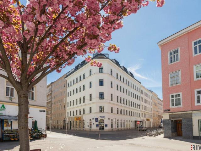 ERSTBEZUG Traumhafte DG Wohnung mit Weitblick und großzügiger Dachterrasse