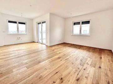Erstbezug moderne 4 Zimmer Neubauwohnung mit großer Terrasse und 2 Stellplätzen