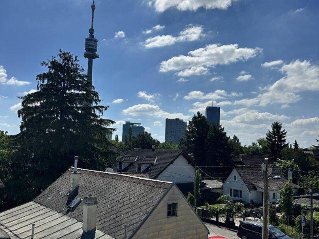 Erstbezug: Moderne 2 Zi Dachgeschoss Wohnung mit Balkon, Garten & Stellplatz in 1210 Wien