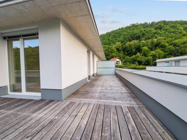 ERSTBEZUG: Moderne 2 Zimmer Wohnung mit Eckterrasse