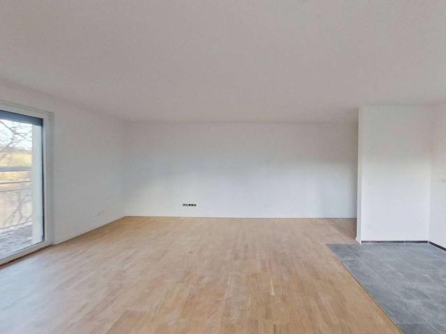 ERSTBEZUG* Moderne 2 Zimmer Wohnung mit sonnigem BALKON