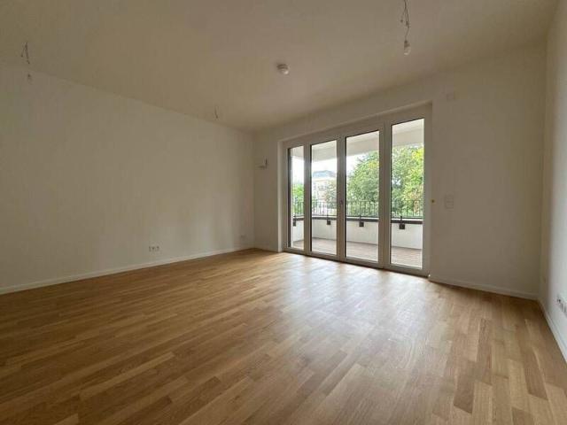 Erstbezug: Moderne 2 Zimmer Neubauwohnung mit Balkon und Einbauküche