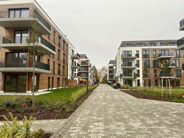 Erstbezug: Moderne 3 Zi. Wohnung mit Balkon, EBK und hochwertiger Ausstattung an der Dahme