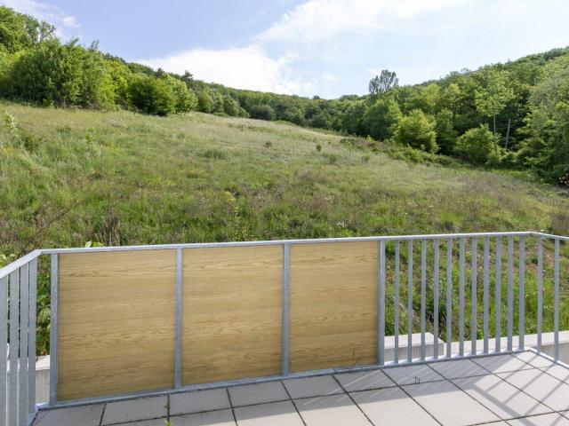ERSTBEZUG: moderne unbefristete Balkonwohnung