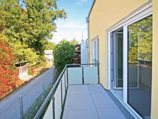 ERSTBEZUG Moderne und lichtdurchflutete 2 Zi Wohnung mit Balkon in guter Lage von Landsberg a.L