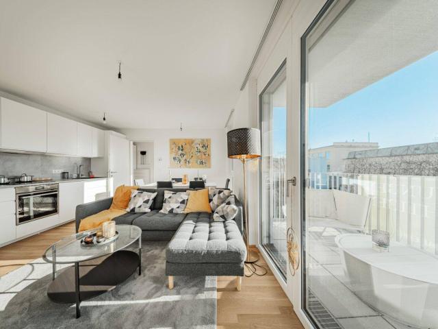 ERSTBEZUG >> moderne Wohnung im 4. OG, sonnig mit Balkon >> TOP LAGE