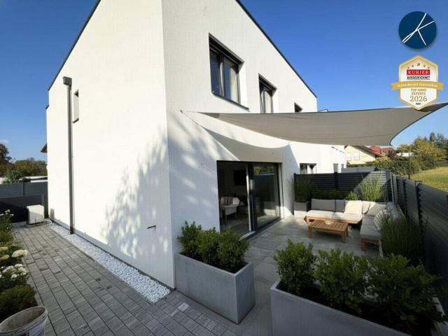 Erstbezug! Moderne Doppelhaushälften mit großen Terrassen & Top Ausstattung!