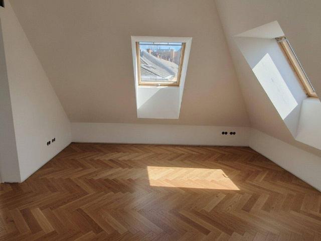 Erstbezug | Moderne Maisonette mit Terrasse in zentraler Lage von Baden