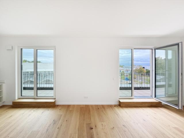 Erstbezug: Modernes Penthouse über den Dächern Mahlsdorfs, nur 28 Minuten bis ins Zentrum