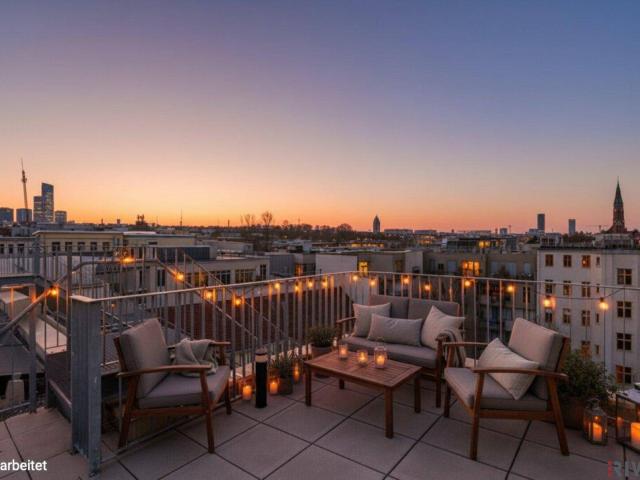 ERSTBEZUG mit DACHTERRASSE | Traumhafter Fernblick | DG Maisonette Nähe Alte Donau | Teils hofseitig | Fernwärme | TG Stellplatz optional | Ideal für Anleger oder Eigennutzer | Nachhaltiges Projekt
