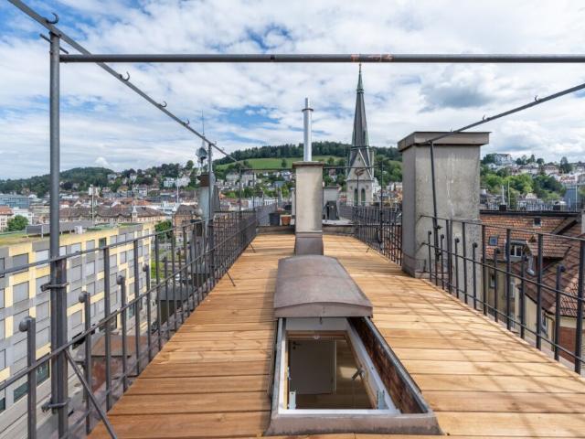ERSTBEZUG MIT PRIVATER DACHTERRASSE IM HERZEN VON ST. GALLEN