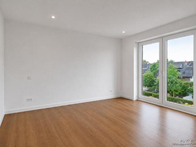 Erstbezug mit Stil: Gehobene 2 Zimmer Dachgeschosswohnung in Hoykenkamp