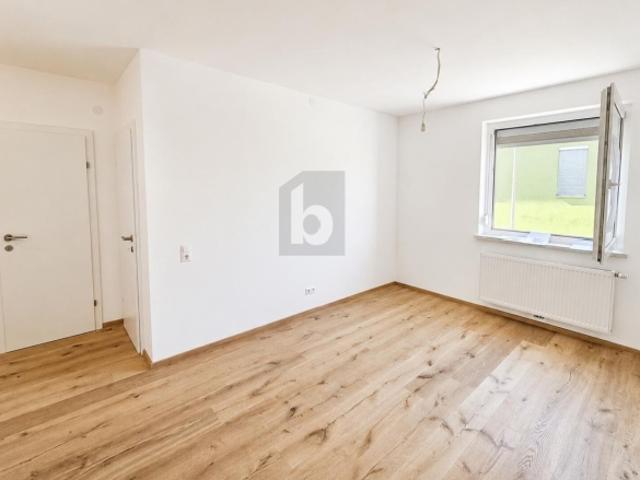 ERSTBEZUG MIT STIL | HOCHWERTIG SANIERTES ZUHAUSE MIT PARKPLATZ