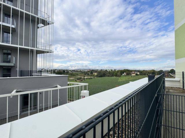 Erstbezug mit traumhafter Terrasse zu Fuß zur Alten Donau und dem Donauzentrum
