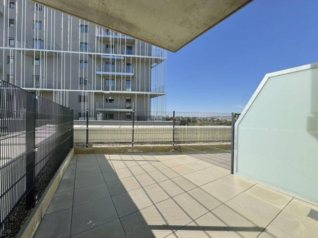 Erstbezug mit traumhafter Terrasse zu Fuß zur Alten Donau und dem Donauzentrum