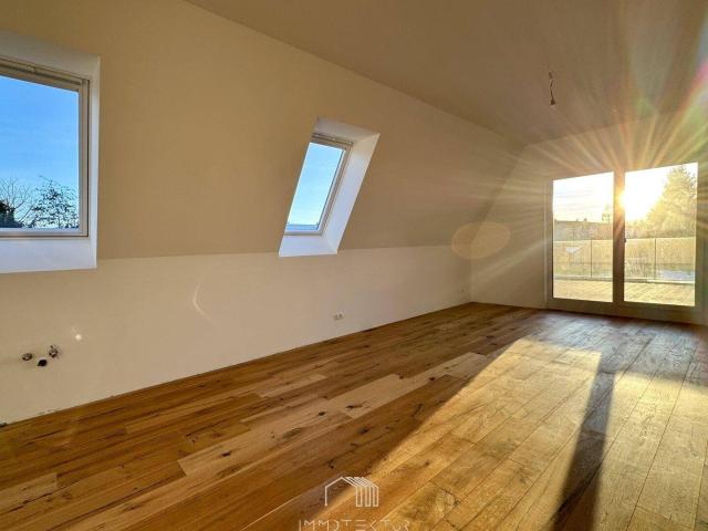 Erstbezug mit Wohlfühlfaktor: Helle 3 Zimmer Wohnung mit großer Sonnenterrasse