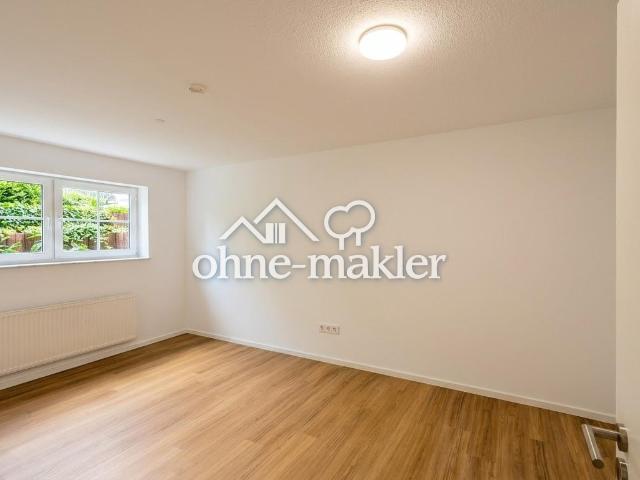 Erstbezug nach umfassender Renovierung – moderne 3 Zimmer Wohnung mit neuer Einbauküche in Frechen
