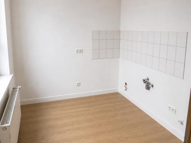 Erstbezug nach aufwendiger Sanierung! attraktive 3 Raum Wohnung nahe am Wintergarten!