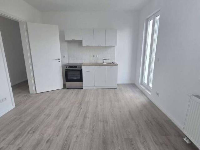 Erstbezug nach Ausbau Moderne 3 Zimmer Wohnung mit Balkon