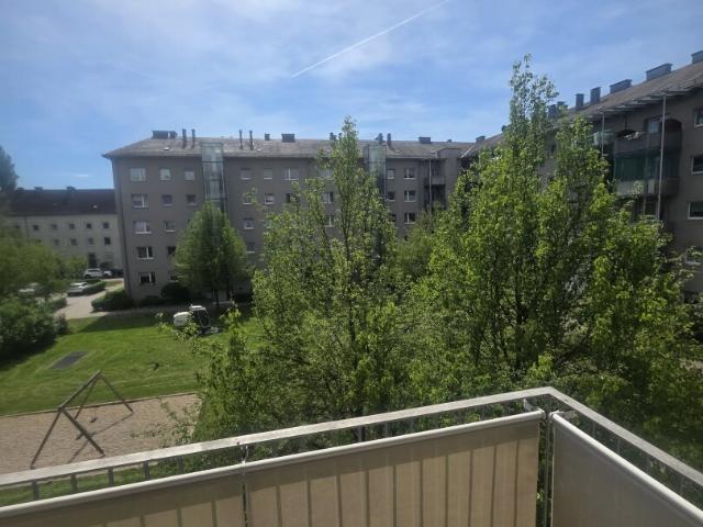 erstbezug nach generalsanierung: helle 3 zimmer wohnung in linz/bindermichl mit balkon und lift!
